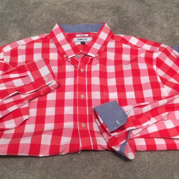 crown & ivy Other - Men’s long sleeve crown & ivy button up shirt.
